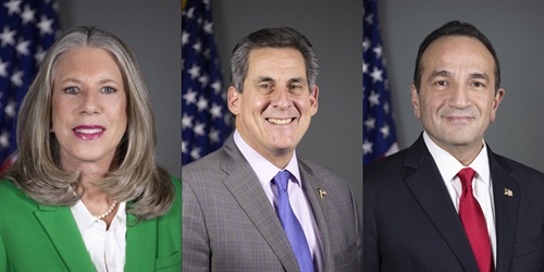 (l-r) The Capital Budget Committee: Commissioners Deborah Smith, Stephen Shaw and Tayfun Selen.