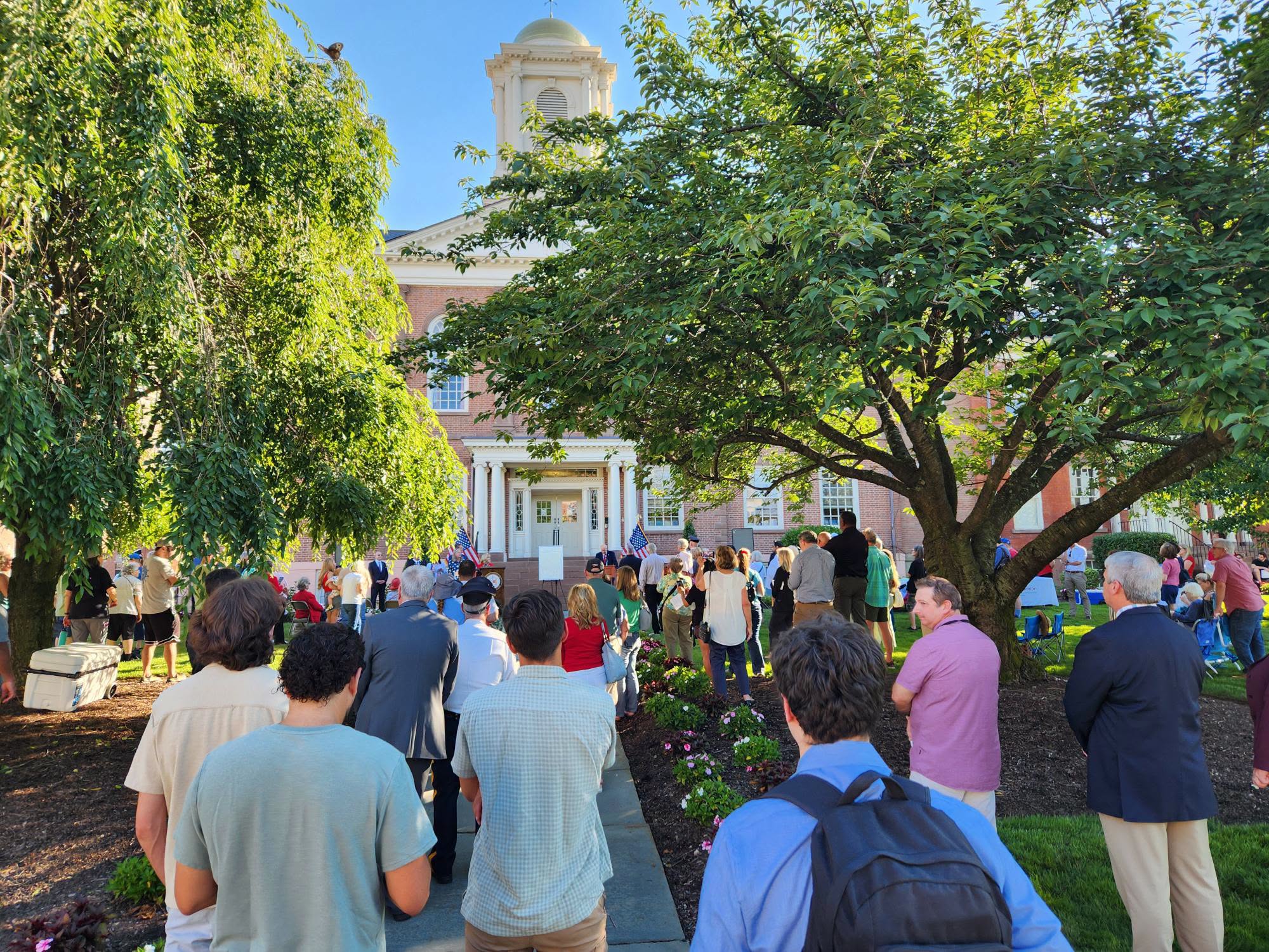 The crowd gathered in front of the historic Morris County Courthouse for the July 8, 2026 Declaration reading.