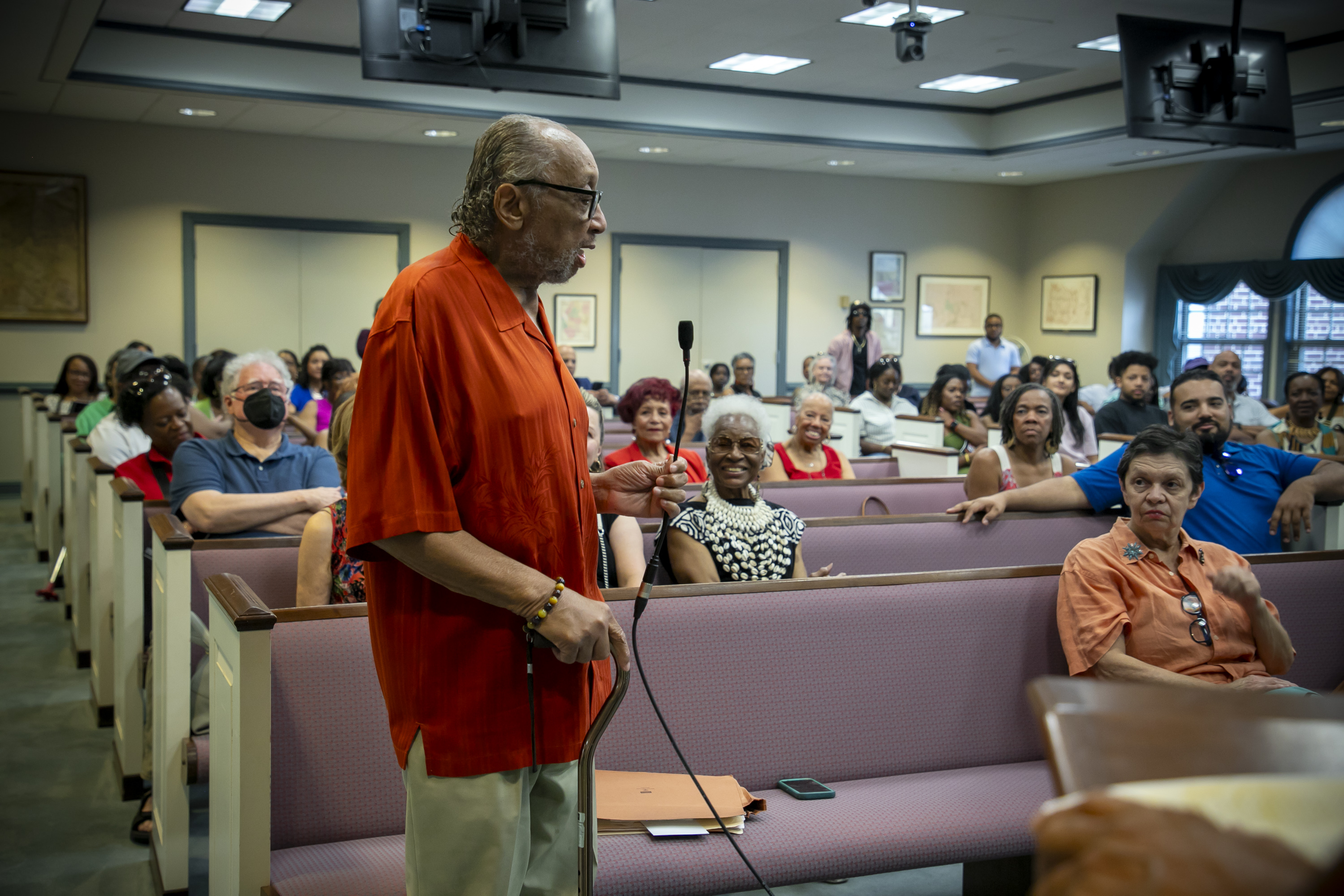Charles Craig says a few words at the event. He and his late wife Viki Craig founded the art show in 1991.
