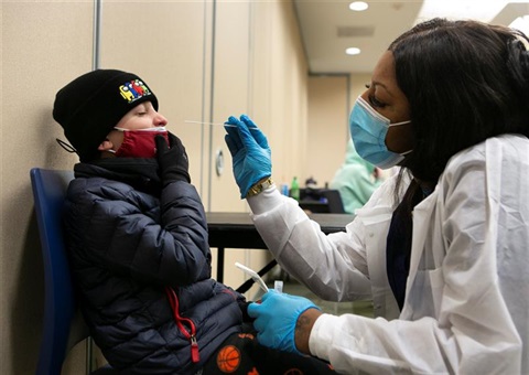 COVID-19 test administered by Tiara McClain..jpg