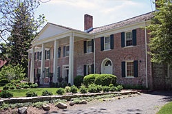 Exterior of Macculloch Hall