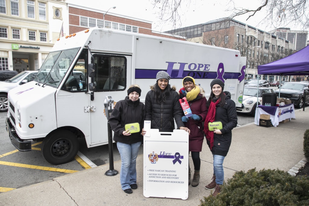 1812-HopeOne-on-Green5-1024x683.jpg