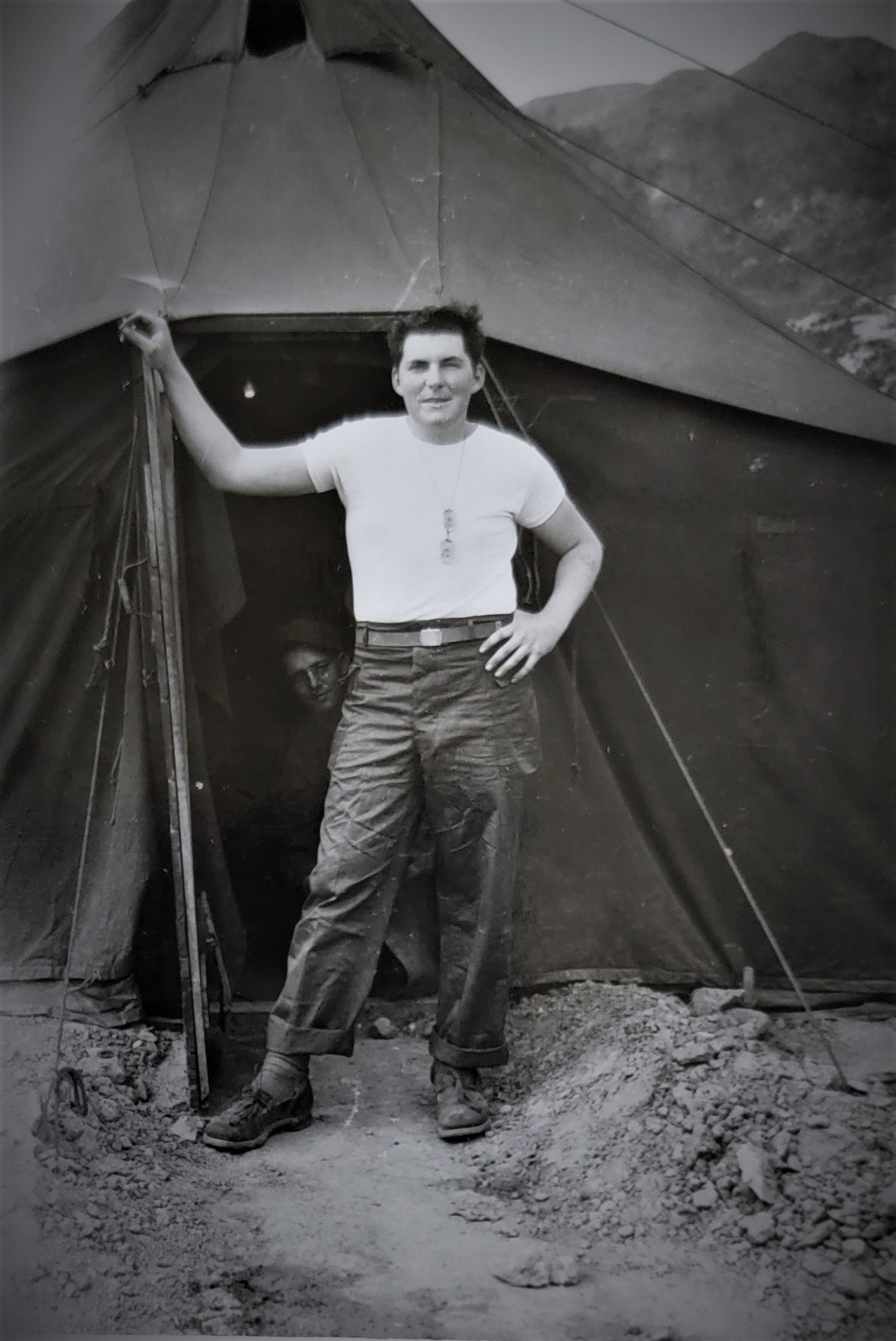 Robert Shaw as a young man, taking a break from soldiering