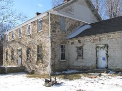 Ford Faesch House in the snow