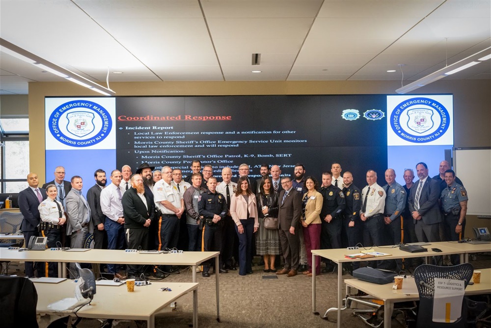 Security Summit Oct 25 2023 Group.jpg