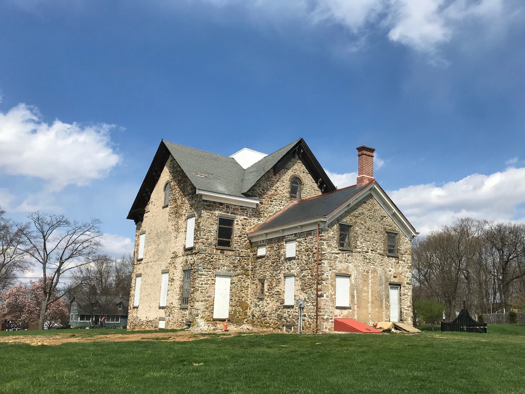 Seward House.jpg