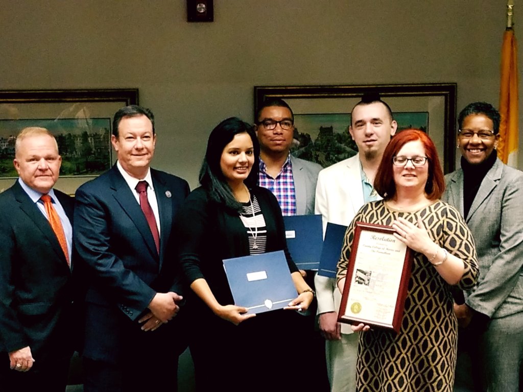photo of (l/r) Freeholder Director Doug Cabana, CCM President Anthony Iacono, students Yanira Rodriquez, Marshall Williams, and Brian Larney; CCM instructor and Promethian advisor Kathy McNeil, and CCM Vice President Bette Simmons,